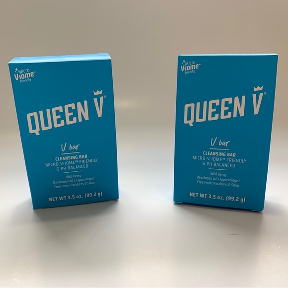 Queen V Cleansing Bar Wild Berry pH Balanced Feminine Soap - Picture 2 of 8